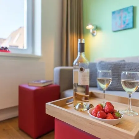 Nautilus Comfortable Hotel